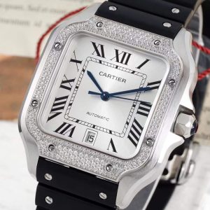 AF Cartier Santos Mechanical Large Series Movement: 9015 Automatic Mechanical Case Dimensions: 39.8 x 47.5 mm Dial:Sunburst white dial, sword-shaped blued steel hands, Roman numeral hour markers. Crystal: Scratch-resistant sapphire crystal. Crown: Stainless steel set with a faceted synthetic spinel. Case: Rose gold with diamonds, yellow gold with diamonds, stainless steel with diamonds.Strap: Stainless steel bracelet, silicone strap, quick-release leather strap, alligator leather strap. Functions: Time display, date display.